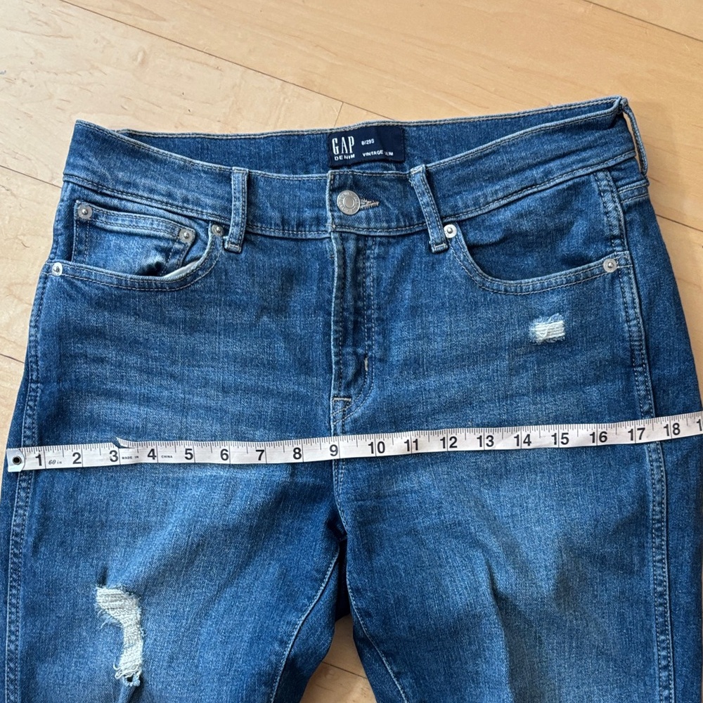 GAP Distressed Vintage Slim 29s Jeans in Deep Blue - Picture 4 of 11